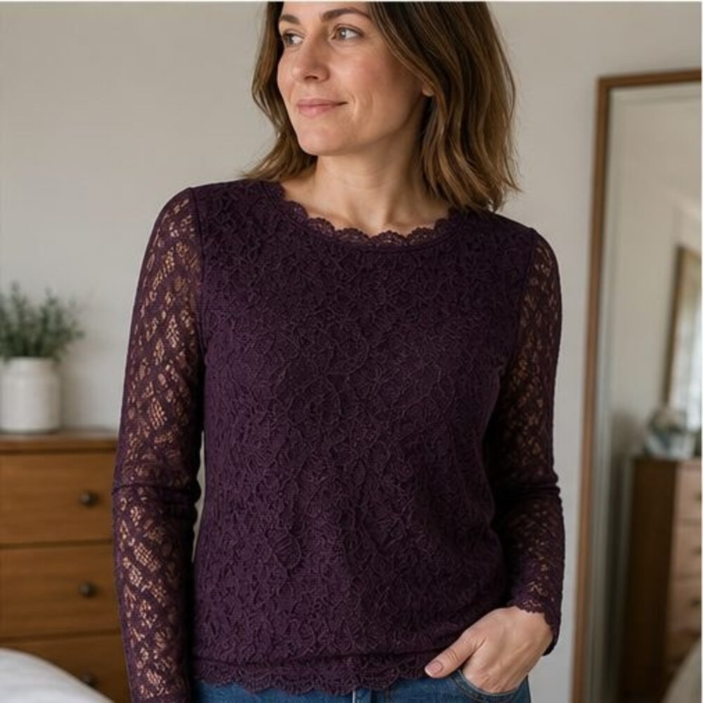 Rust Wrap Blouse - Picture 2 of 6